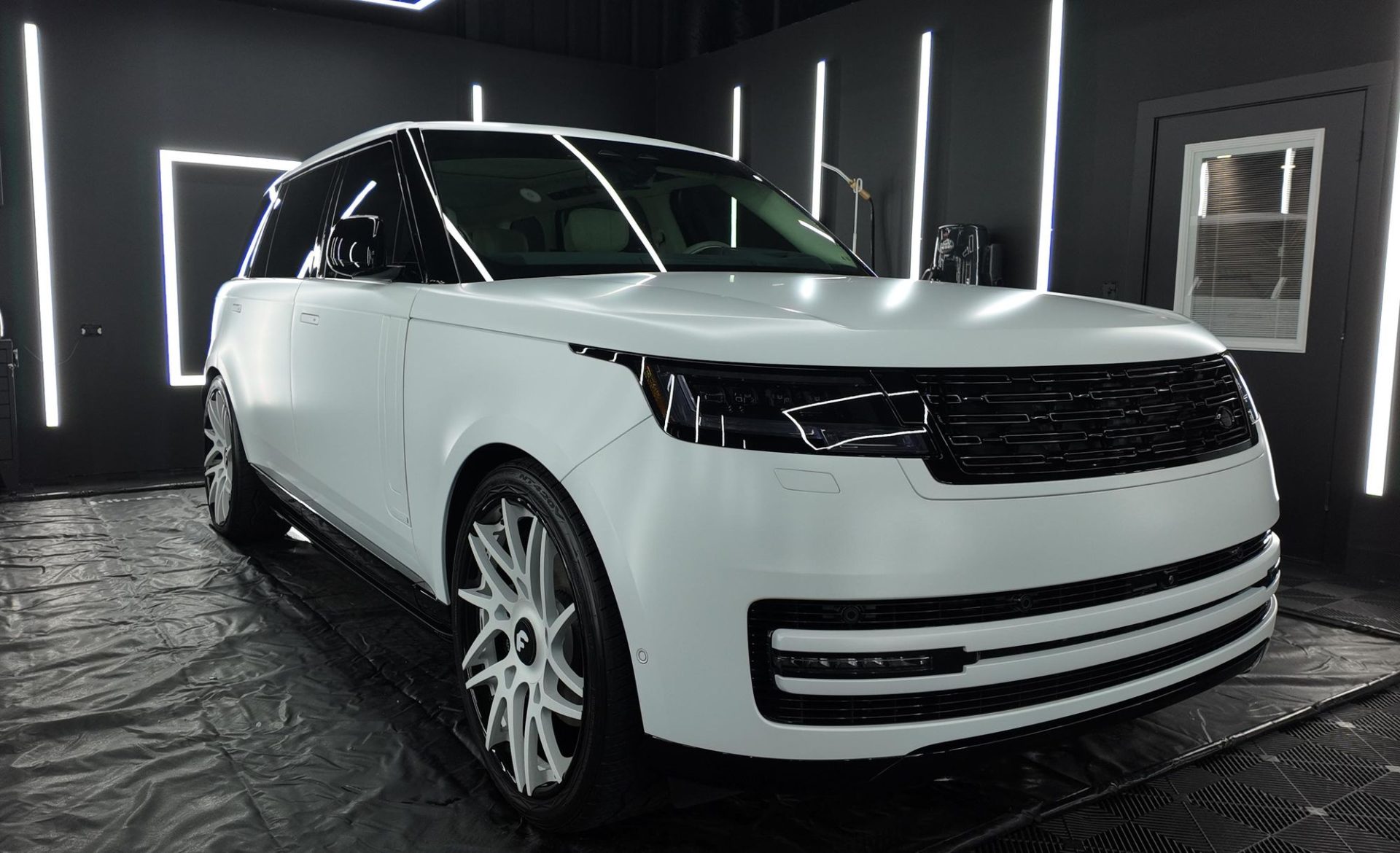 681919e68acb9601f0f18bca_Land20PPF-p-2000 white car